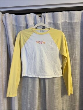 Yellow and White Butterfly 3/4 Sleeve Top